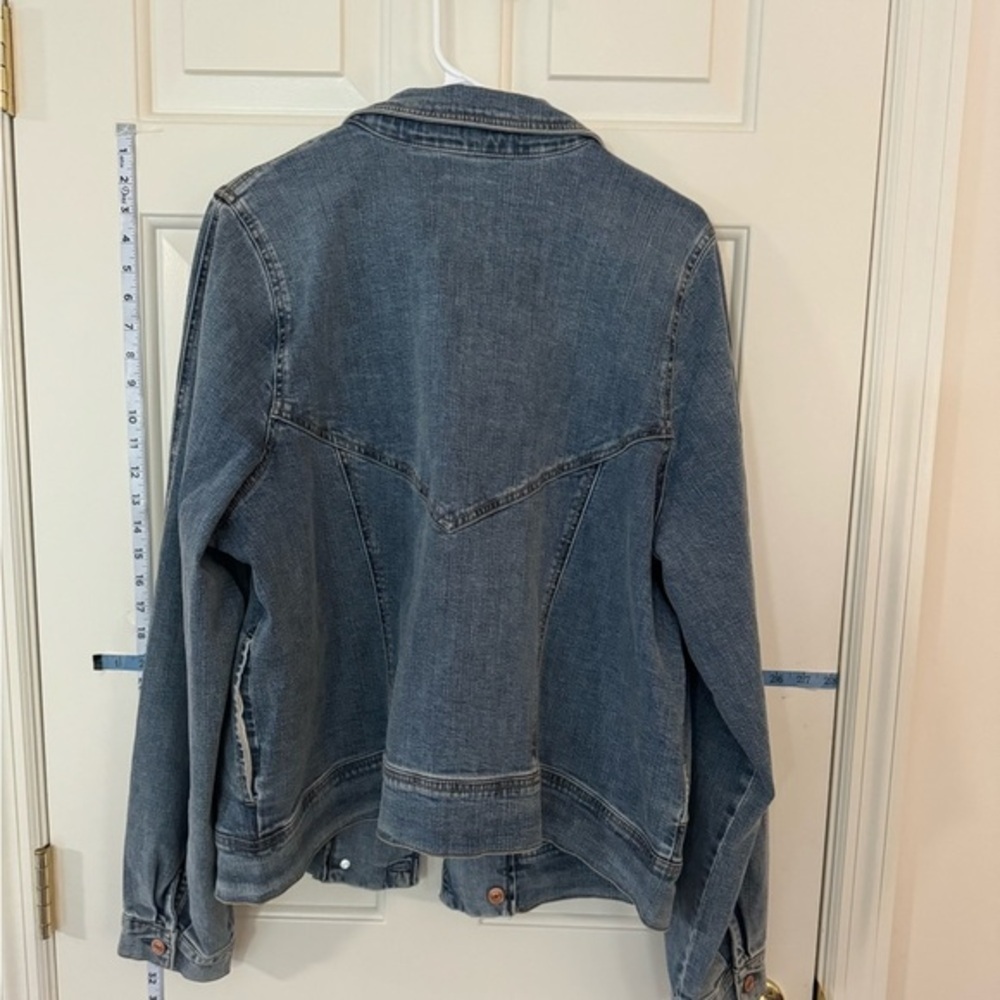 Sofia jeans by Sofia Vergara Jean Jacket, XL - Picture 2 of 11